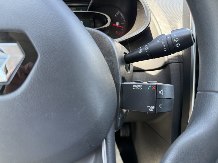 Renault Clio  Clio Authentique Energy dCi 75 eco2 Euro 6 foto 15