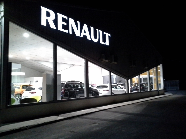 Renault Megane Zen Tce GPF 18 140cv foto 13