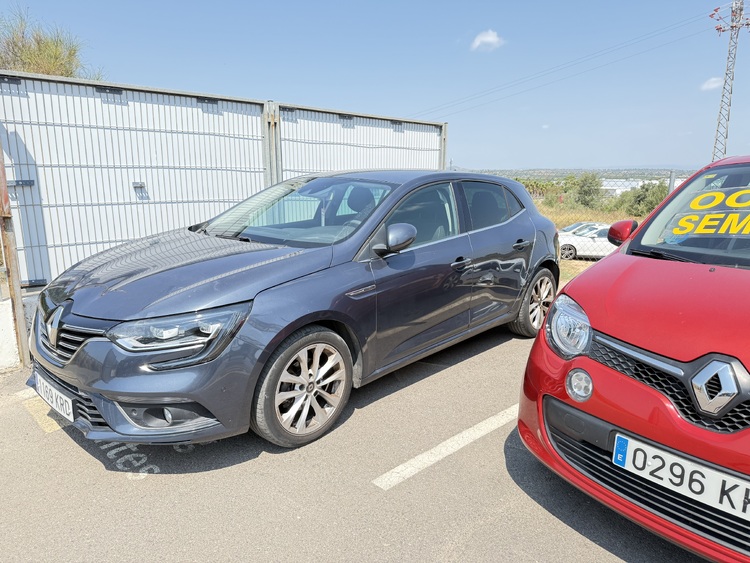 Renault Megane Zen Tce GPF 18 140cv foto 2