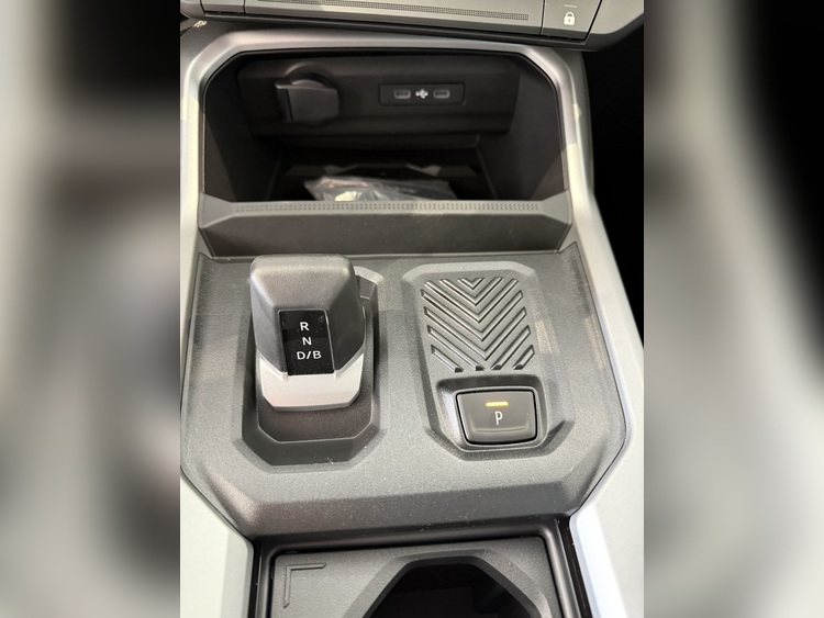 Dacia BIGSTER Journey HYBRID 4x2 foto 22
