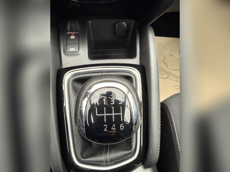 Nissan Qashqai DIGT 140 CV E6D ACENTA foto 26