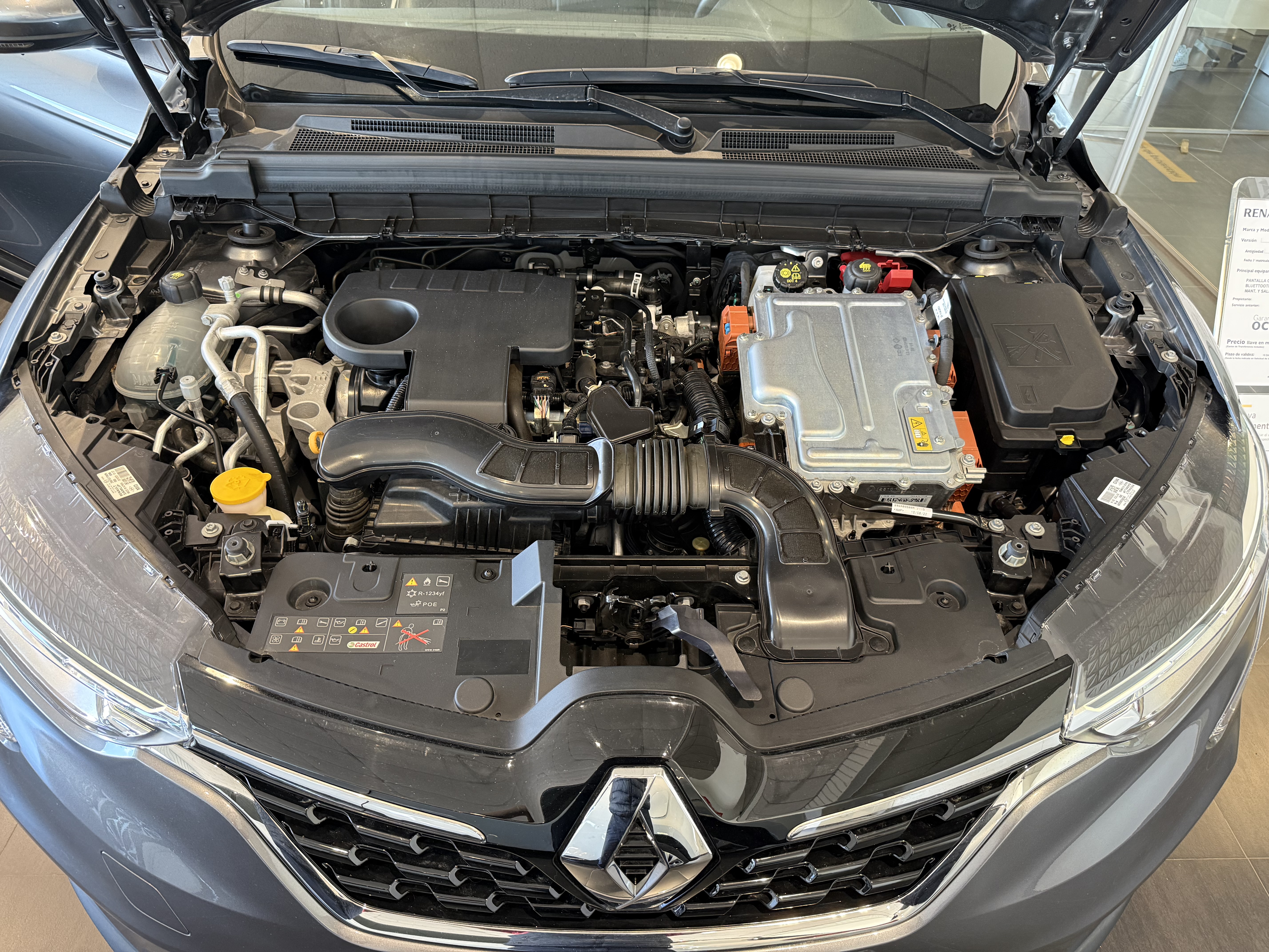 Renault Arkana ETECH full hybrid 105kW145CV foto 32