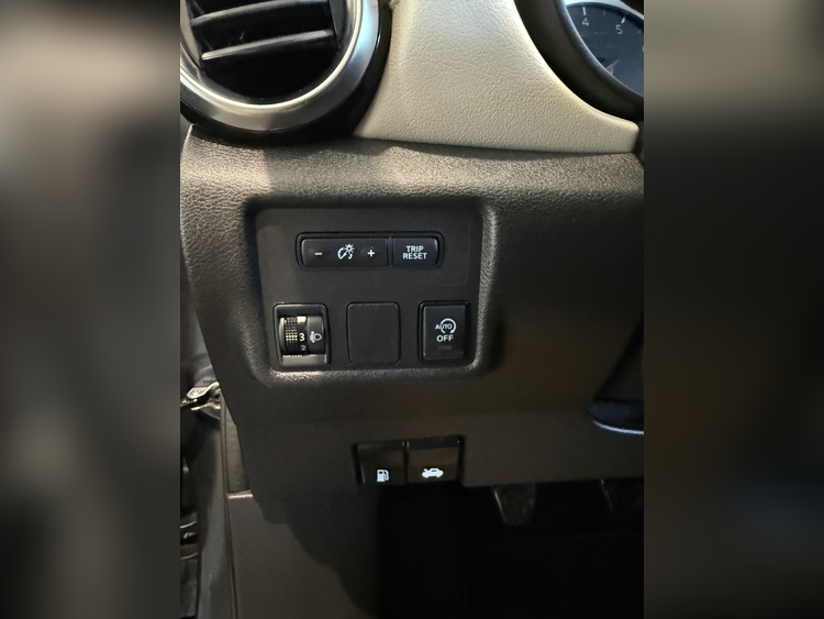 Nissan Micra  IGT 100 CV E6D Tekna foto 13