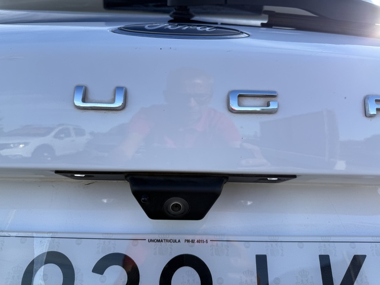 Ford Kuga Titanium 1.5 EcoBoost 150 cv. DIESEL foto 8