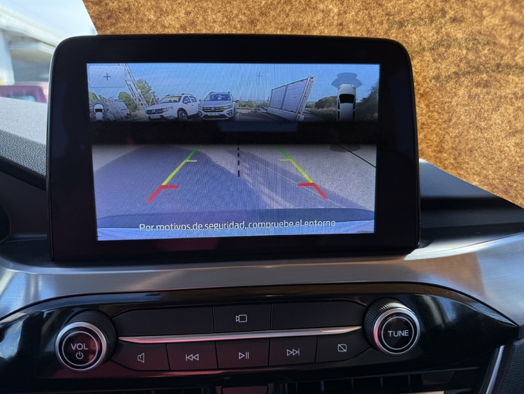 Ford Kuga Titanium 1.5 EcoBoost 150 cv. DIESEL foto 23