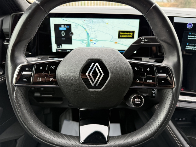 Renault Austral Techno ETech Full Hybrid 200cv. foto 24