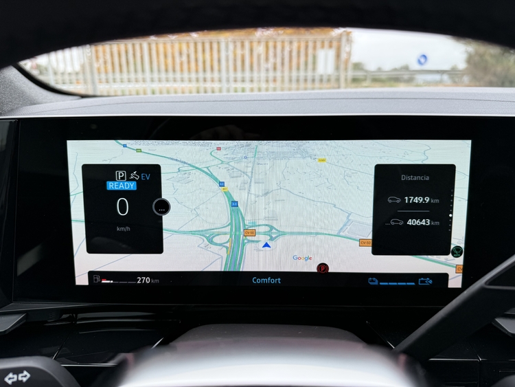 Renault Austral Techno ETech Full Hybrid 200cv. foto 29