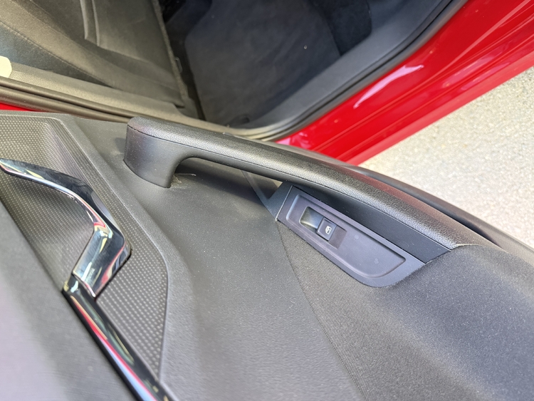 Skoda Kamiq 1.0 TSI Ambition 110cv. foto 16