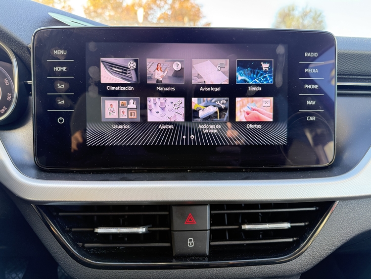 Skoda Kamiq 1.0 TSI Ambition 110cv. foto 29