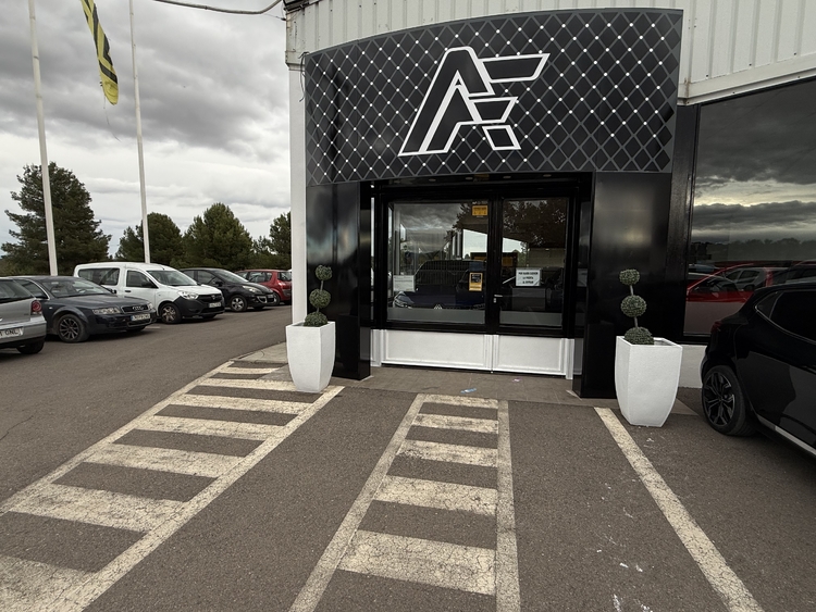 Dacia Sandero Essential ECO-GLP 100cv. foto 18