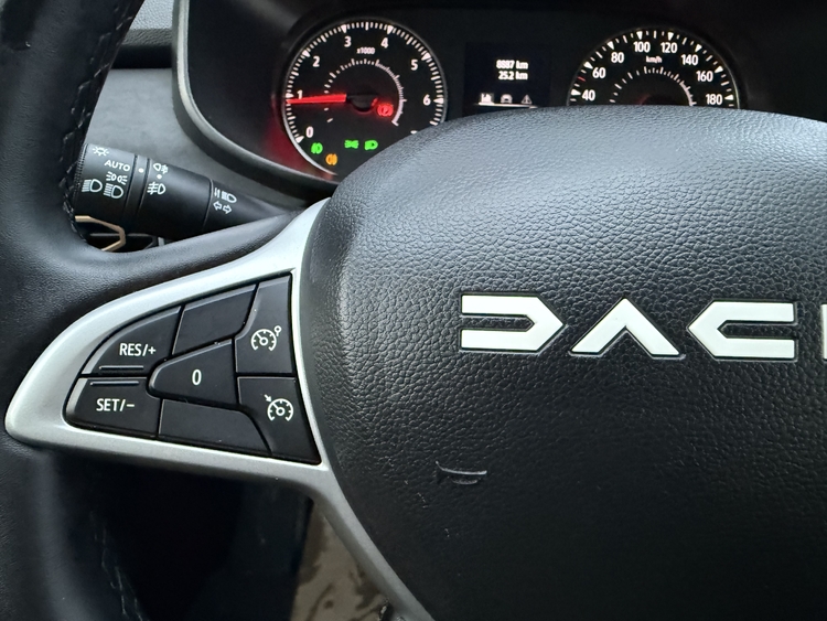 Dacia Sandero Stepway Extreme Go ECOG - 100cv. foto 26