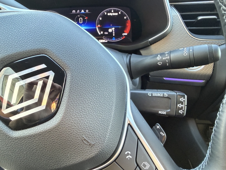 Renault Arkana RENAULT Arkana Techno TCe 103kW140CV EDC mild hybrid foto 17