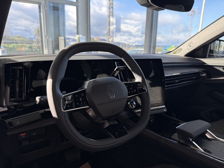 Renault Austral Techno ETech Full Hybrid 200cv. foto 16