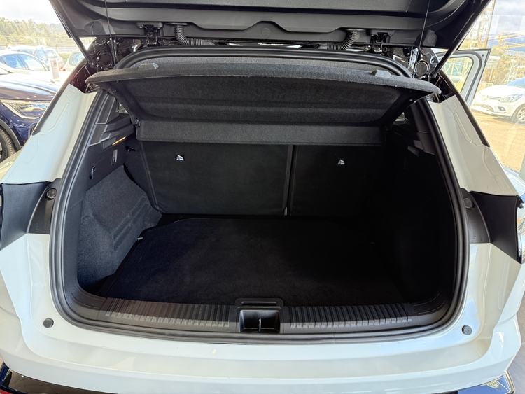 Renault Austral Techno ETech Full Hybrid 200cv. foto 21