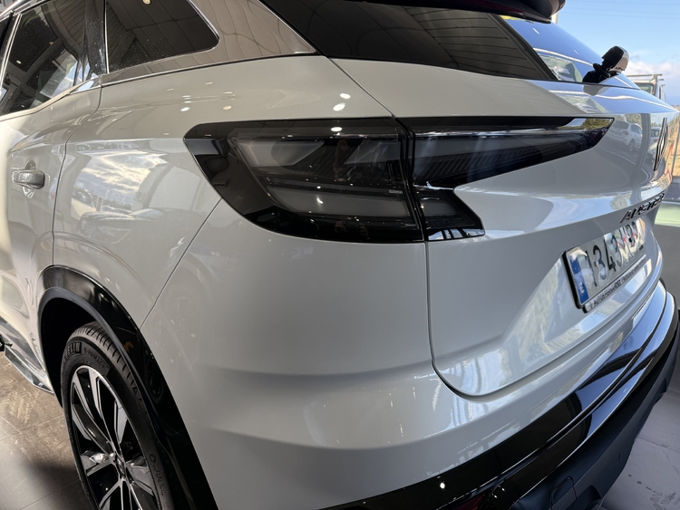 Renault Austral Techno ETech Full Hybrid 200cv. foto 7