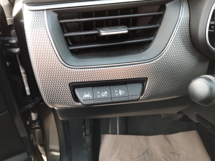 Renault Arkana Zen TCe 103kW140CV EDC mild hybrid foto 16