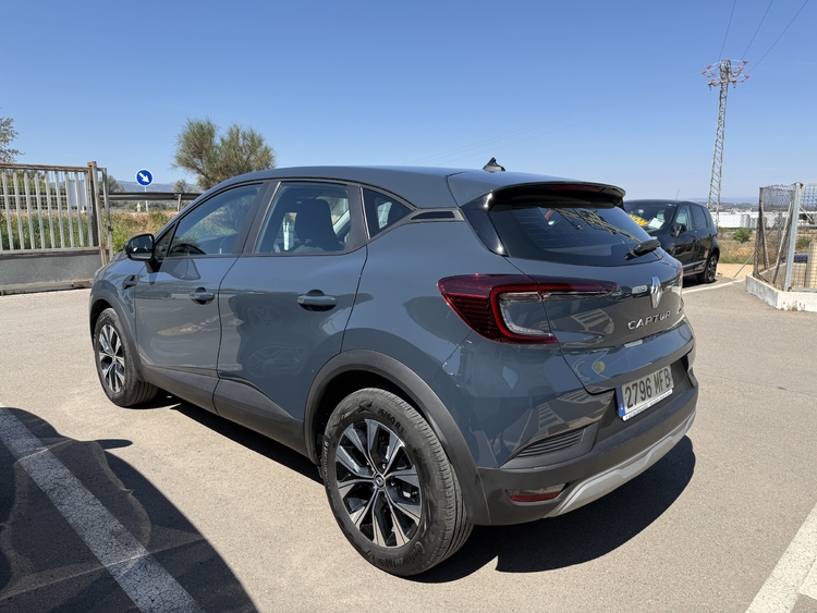 Renault Captur Equilibre TCe 90CV-GASOLINA- foto 7