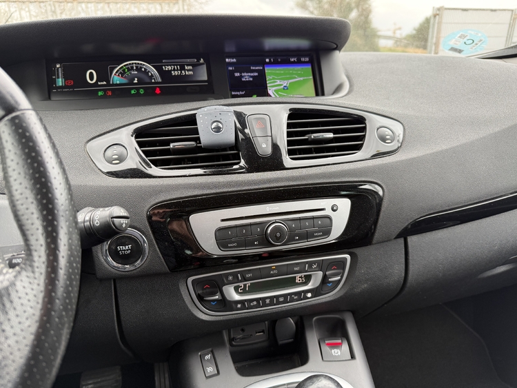 Renault Scenic BOSE dCi 110 Euro 6 foto 40