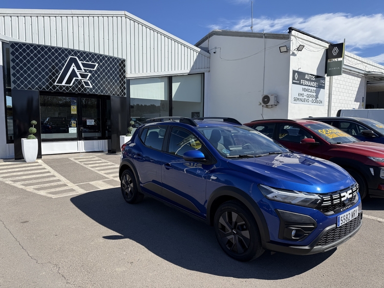 Dacia Sandero Stepway Expression ECOG - 100cv. foto 2