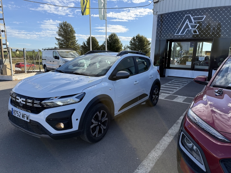 Dacia Sandero Stepway Stepway Expres. Go ECOG 100cv. foto 4