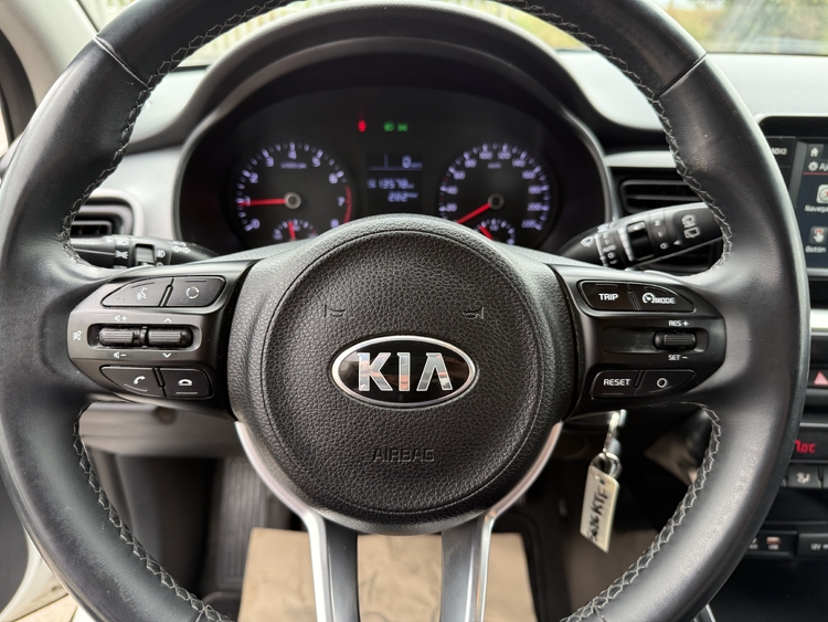Kia Stonic 1.0 TGDi Drive 100cv. GASOLINA foto 22