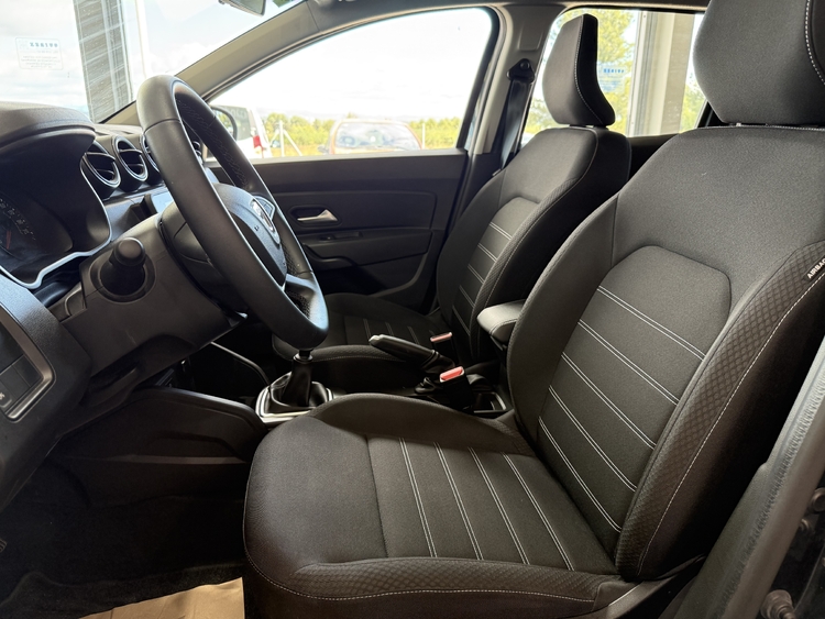 Dacia Duster Expression TCE 74kW100CV ECOG 4X2 foto 13