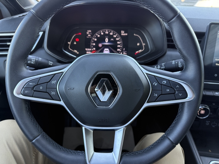 Renault Clio Zen Blue dCi 100cv. foto 15