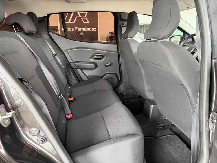Dacia Sandero Essential ECOG 100cv. foto 21
