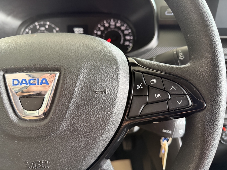 Dacia Sandero Essential ECOG 100cv. foto 28