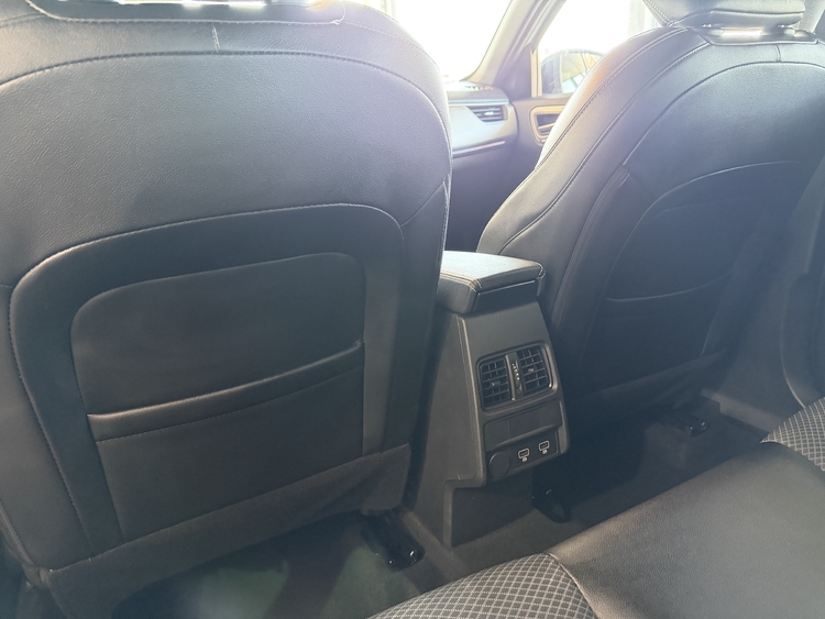 Renault Arkana Techno TCe 103kW140CV EDC mild hybrid foto 14