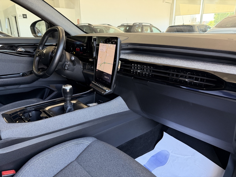 Renault Austral  Evolution Mild Hybrid 140cv. foto 19