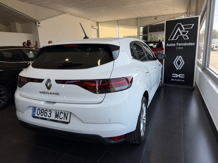 Renault Megane Intens TCe 140cv - GPF - GASOLINA foto 7