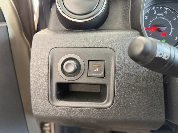 Dacia Duster Prestige TCE 4X2 GPF - 140 cv. GASOLINA foto 33