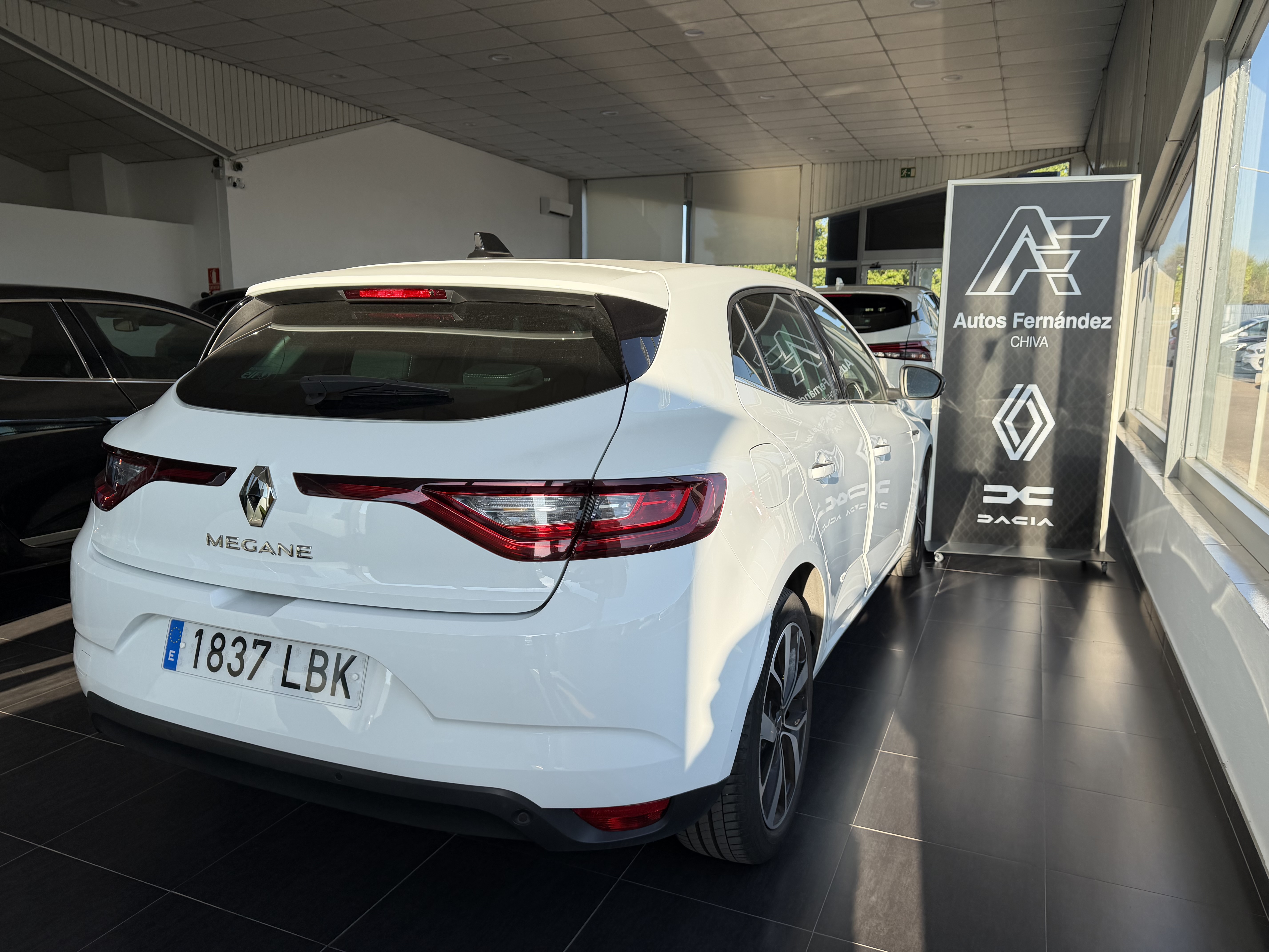 Renault Megane Limited + 1.5 DIESEL 115cv.  miniatura 6