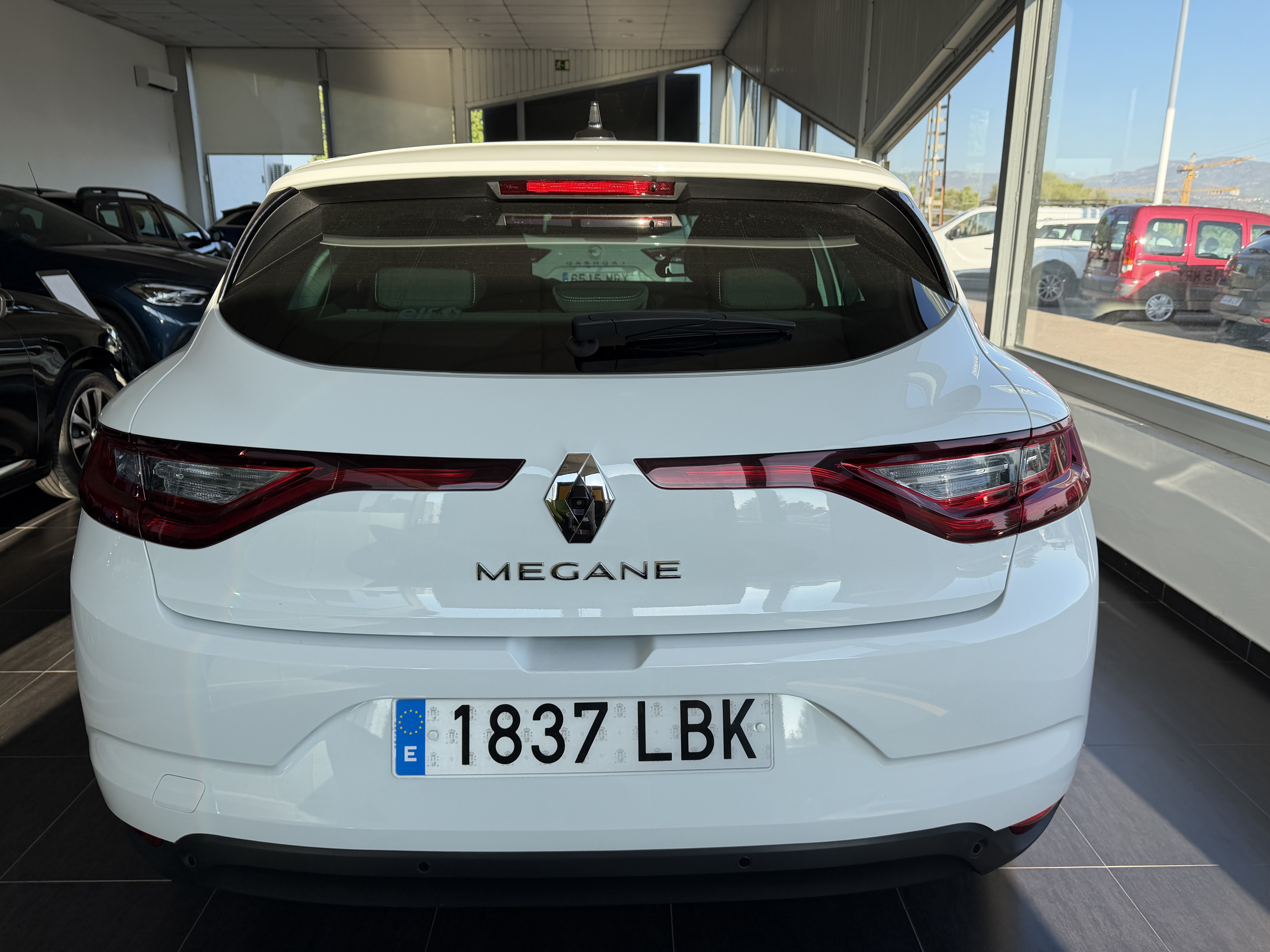 Renault Megane Limited + 1.5 DIESEL 115cv.  miniatura 8