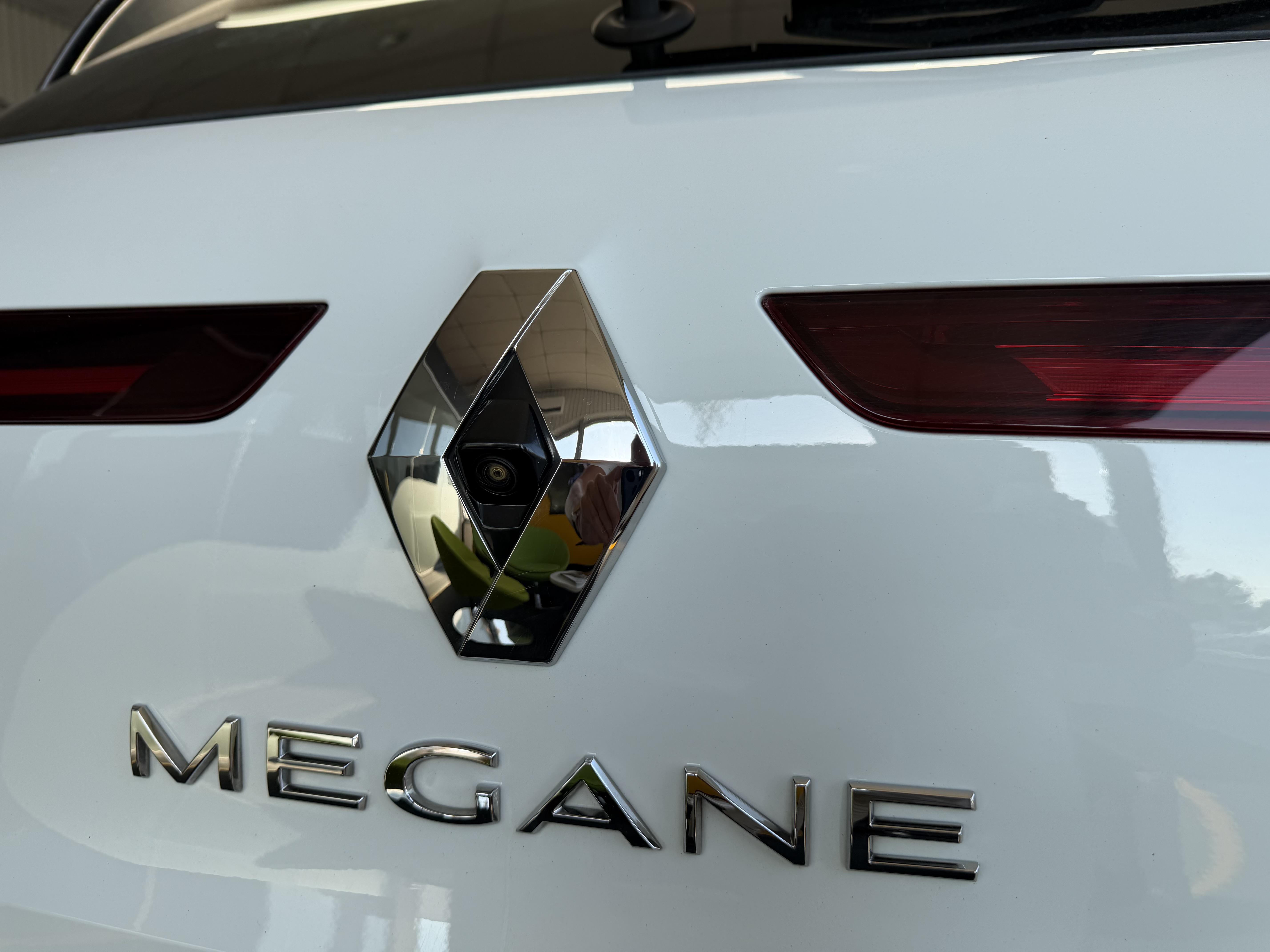 Renault Megane Limited + 1.5 DIESEL 115cv.  foto 9