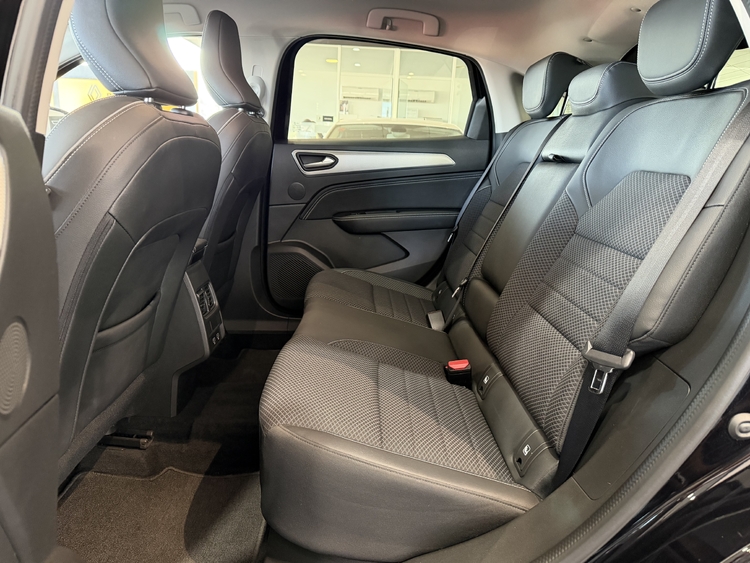 Renault Arkana Zen TCe 140CV EDC Mild Hybrid foto 9