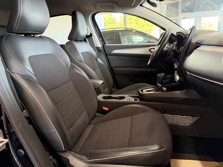 Renault Arkana Zen TCe 140CV EDC Mild Hybrid foto 30