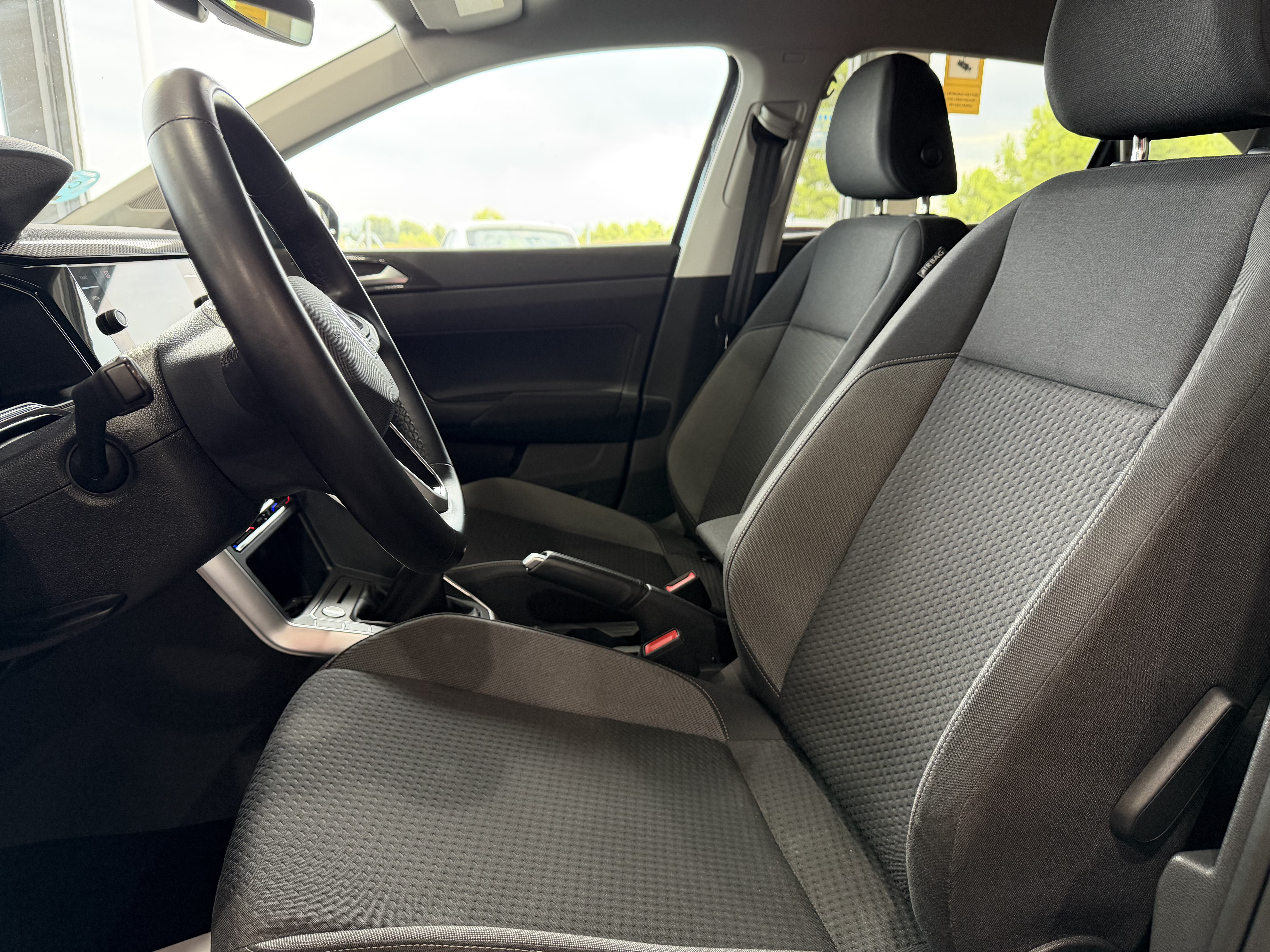 Volkswagen TAIGO Taigo 1.0 TSI - 115cv. foto 14