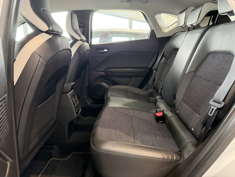 Renault Captur Captur Zen TCe 130cv. foto 12