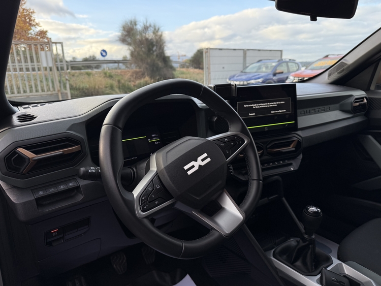 Dacia Duster Extreme TCE130 CV - 48v 4X2 foto 23