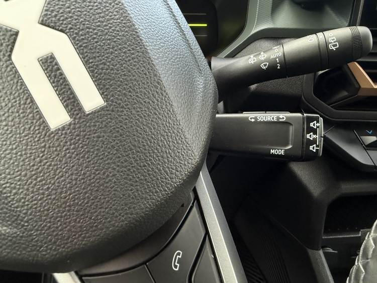 Dacia Duster Extreme TCE130 CV - 48v 4X2 foto 27